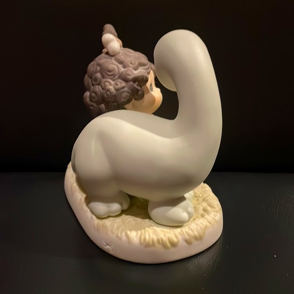 Precious Moments by Enesco Porcelain Bisque Figurine - Picture 4 of 5